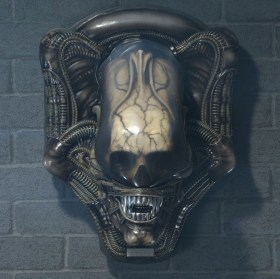 Big Chap Head Trophy Alien 3D Wall Art by Prime 1 Studio